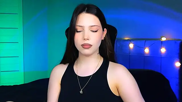 Snapshot of Stacy_Gonzales_ chatting on 03-16-25, 09:16 Stacy Gonzales  online show from 03-16-25, 09:16
