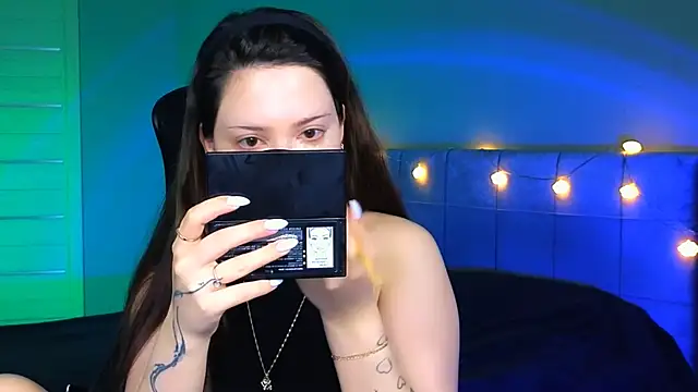 Snapshot of Stacy_Gonzales_ chatting on 03-23-25, 05:43 Stacy Gonzales  online show from 03-23-25, 05:43