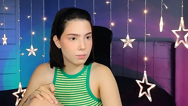 Snapshot of Stacy_Gonzales_ chatting on 10-12-25, 10:25 Stacy Gonzales  online show from 10-12-25, 10:25