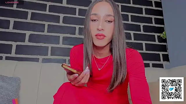 Snapshot of Goddivaa chatting on 11-23-25, 06:13 Goddivaa online show from 11-23-25, 06:13