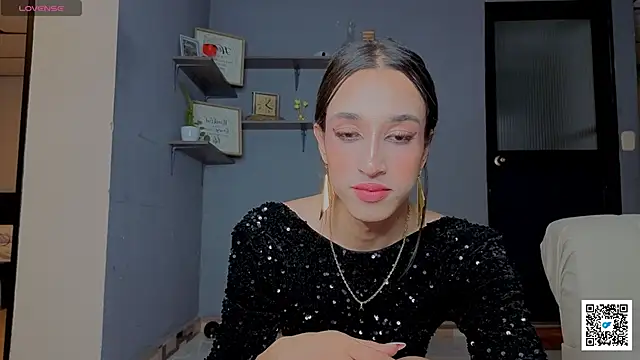 Snapshot of Goddivaa chatting on 11-29-25, 04:59 Goddivaa online show from 11-29-25, 04:59