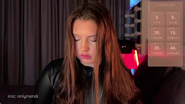 Snapshot of MENNDI chatting on 02-21-25, 02:27 MENNDI online show from 02-21-25, 02:27