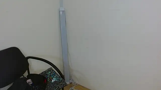 Snapshot of JessicaRabbit04 chatting on 09-27-25, 03:44 JessicaRabbit04 online show from 09-27-25, 03:44