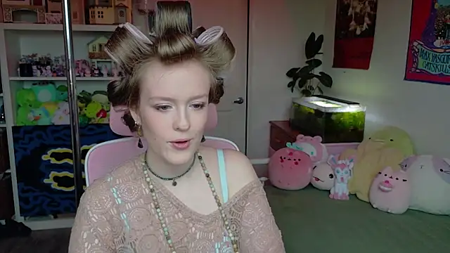Snapshot of Daisy_Dollxo chatting on 05-05-26, 07:33 Daisy Dollxo online show from 05-05-26, 07:33