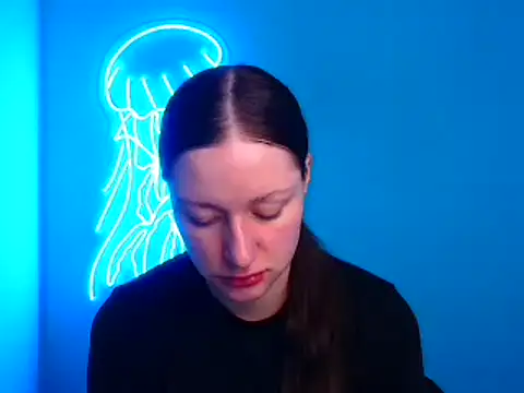 Snapshot of Fantasy_July chatting on 02-25-25, 06:36 Fantasy July online show from 02-25-25, 06:36