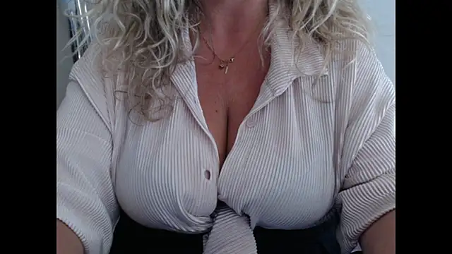 JenniLowen online show from 06-16-26, 12:52
