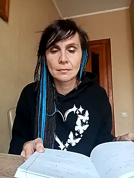 Francenia lolis online show from 09-27-25, 08:41