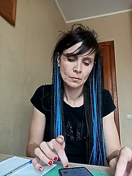 Francenia lolis online show from 10-02-25, 08:54