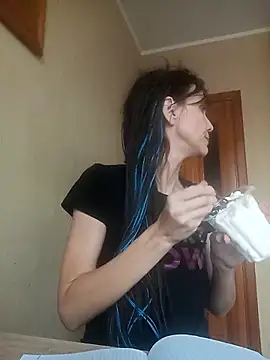 Francenia lolis online show from 11-05-25, 10:04