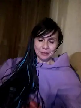 Francenia lolis online show from 05-22-26, 08:58