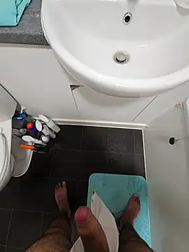 eric69 69 online show from 10-20-25, 10:05