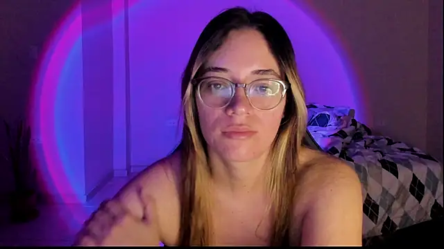 atenas 05  online show from 11-18-25, 09:36