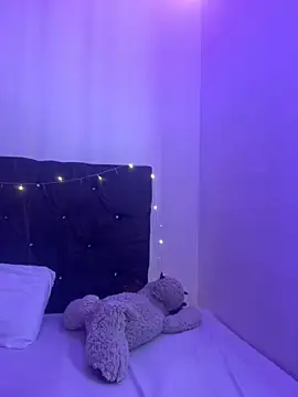 alisson carolina73 online show from 12-24-24, 06:06