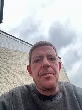 Snapshot of mrwright878787 chatting on 05-12-26, 02:47 mrwright878787 online show from 05-12-26, 02:47