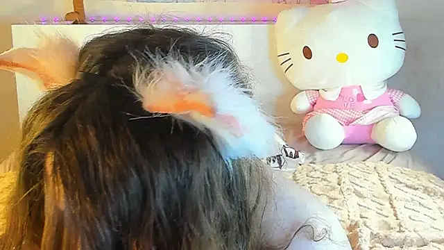 kuraii1  online show from 01-17-25, 07:49