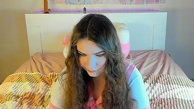 kuraii1  online show from 02-08-25, 05:51