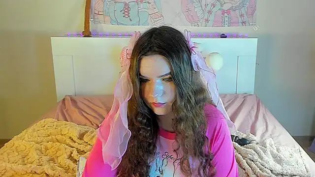 kuraii1  online show from 02-22-25, 05:23