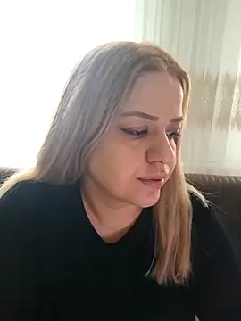 cansuozell online show from 04-19-26, 05:07