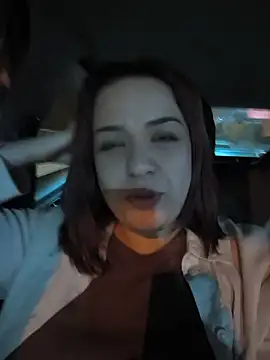 cansuozell online show from 06-08-26, 07:14