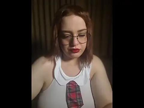 cansuozell online show from 06-14-26, 06:10