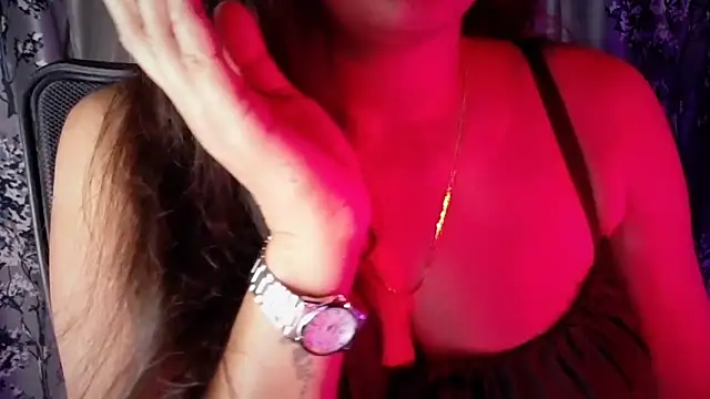 Snapshot of SexyAndHottie chatting on 04-07-26, 08:59 SexyAndHottie online show from 04-07-26, 08:59