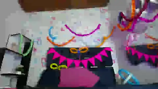 KOURTNEY-- online show from 03-03-25, 01:42