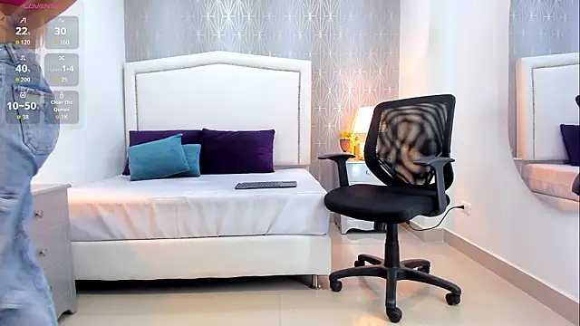  Peach1  online show from 03-12-26, 01:28