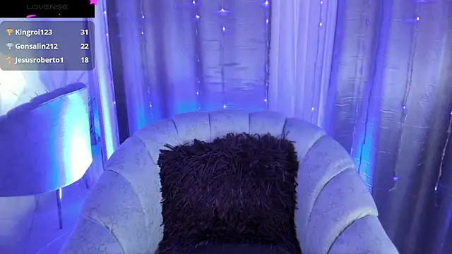 Snapshot of paulette_dupont chatting on 03-15-25, 02:56 paulette dupont online show from 03-15-25, 02:56