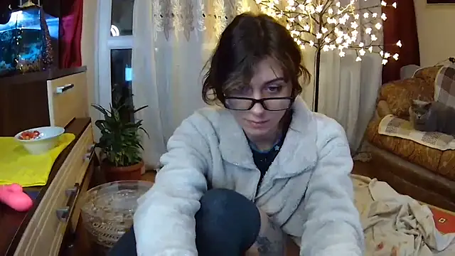 BroadFantasy online show from 10-26-25, 04:46