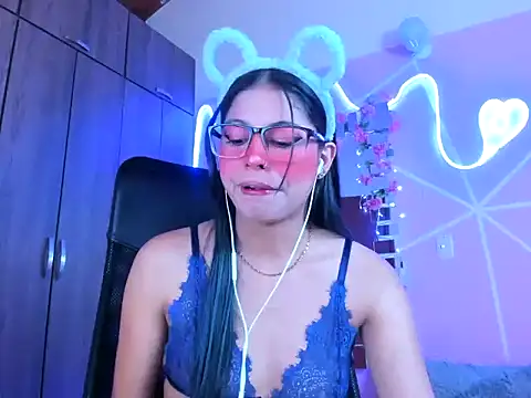 Snapshot of _ALLYSON18_ chatting on 02-27-25, 03:05 ALLYSON18 online show from 02-27-25, 03:05