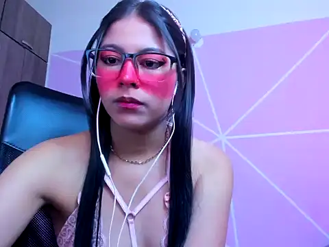  ALLYSON18  online show from 12-22-25, 11:51