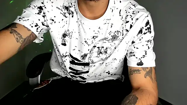 mikee scooth online show from 06-11-26, 08:12
