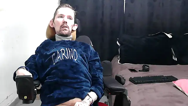 Sophia and Thomas online show from 02-27-25, 12:45