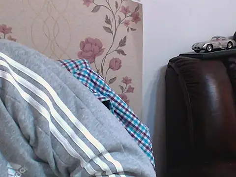 Leo 1617 online show from 03-28-26, 10:48