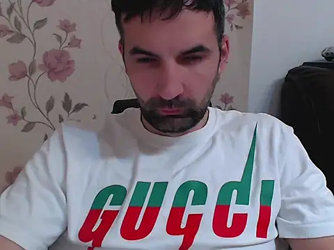 Leo 1617 online show from 04-06-26, 01:23