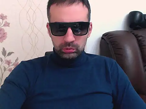 Leo 1617 online show from 04-23-26, 10:58