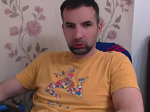 Snapshot of Leo_1617 chatting on 05-19-26, 02:01 Leo 1617 online show from 05-19-26, 02:01