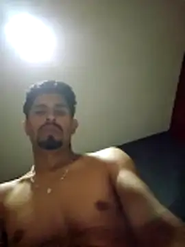 Snapshot of Menpolla_hot chatting on 04-02-26, 06:11 Menpolla hot online show from 04-02-26, 06:11
