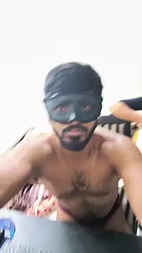 Snapshot of Mr-Ms-Indian-Sex chatting on 01-11-26, 12:32 Mr-Ms-Indian-Sex online show from 01-11-26, 12:32