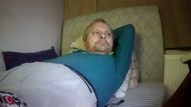 amylrmm1903 online show from 03-02-25, 04:42