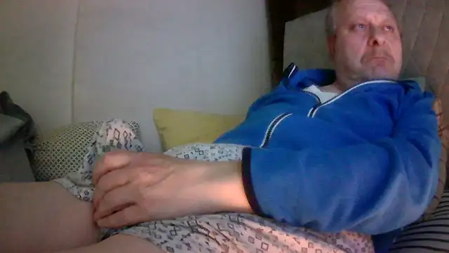 Snapshot of amylrmm1903 chatting on 05-03-26, 08:26 amylrmm1903 online show from 05-03-26, 08:26