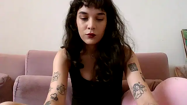 Snapshot of kimmykink chatting on 02-23-26, 05:32 kimmykink online show from 02-23-26, 05:32