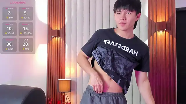 Snapshot of Ryo_kush chatting on 10-25-25, 03:47 Ryo kush online show from 10-25-25, 03:47