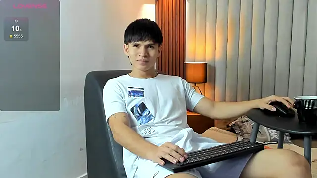 Snapshot of Ryo_kush chatting on 11-16-25, 03:56 Ryo kush online show from 11-16-25, 03:56