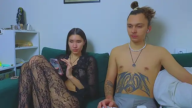 Snapshot of do_u_know_them chatting on 01-06-26, 11:14 do u know them online show from 01-06-26, 11:14