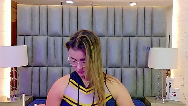 ZoehRoux online show from 12-01-25, 04:17