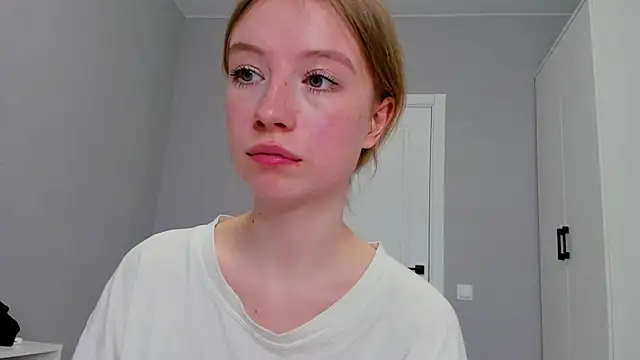 Snapshot of minidivaa_ chatting on 01-24-25, 08:11 minidivaa online show from 01-24-25, 08:11