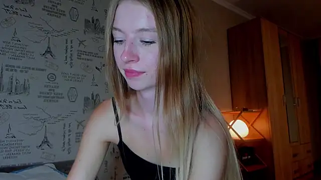 Snapshot of minidivaa_ chatting on 09-22-25, 06:21 minidivaa online show from 09-22-25, 06:21