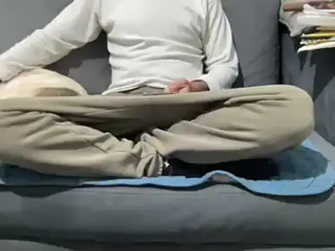 4small4inchlol online show from 02-18-25, 06:58