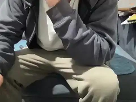 4small4inchlol online show from 02-28-25, 11:34